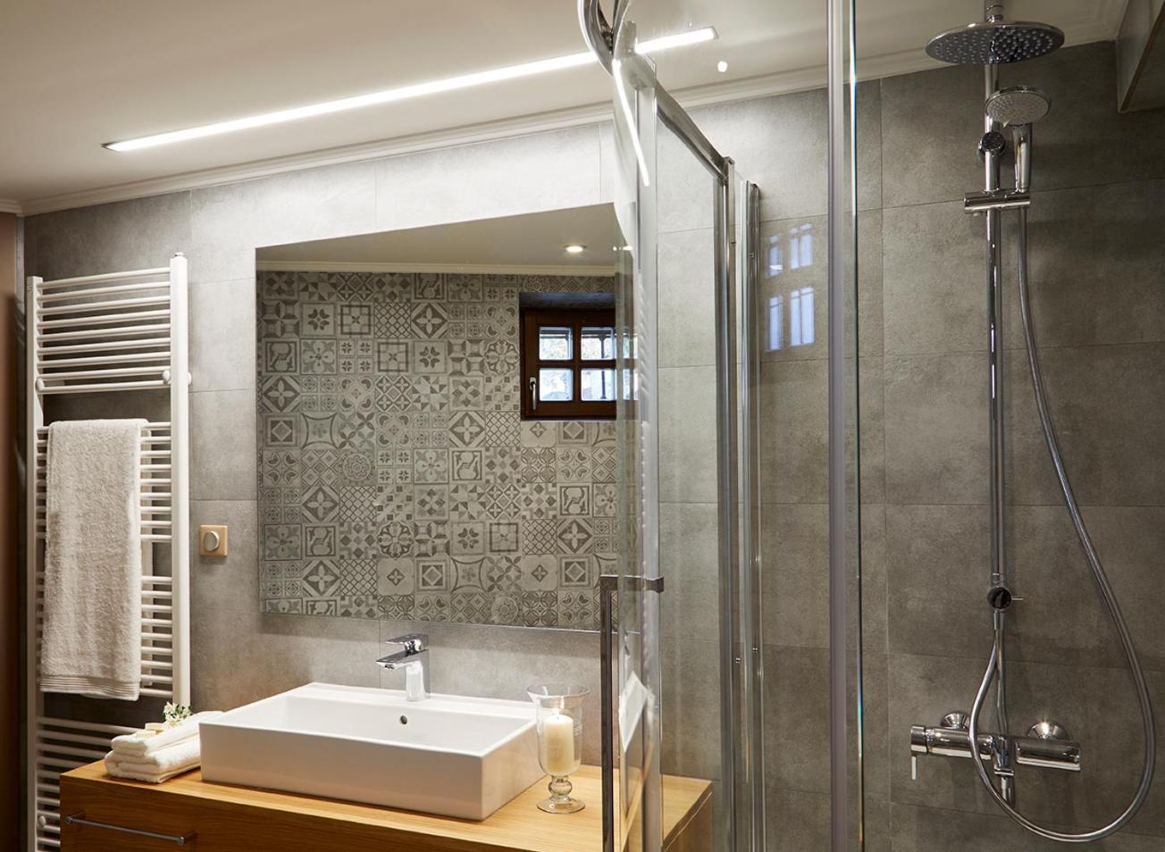 Mountrace Suites & Spa Monodendri Pokoj fotografie
